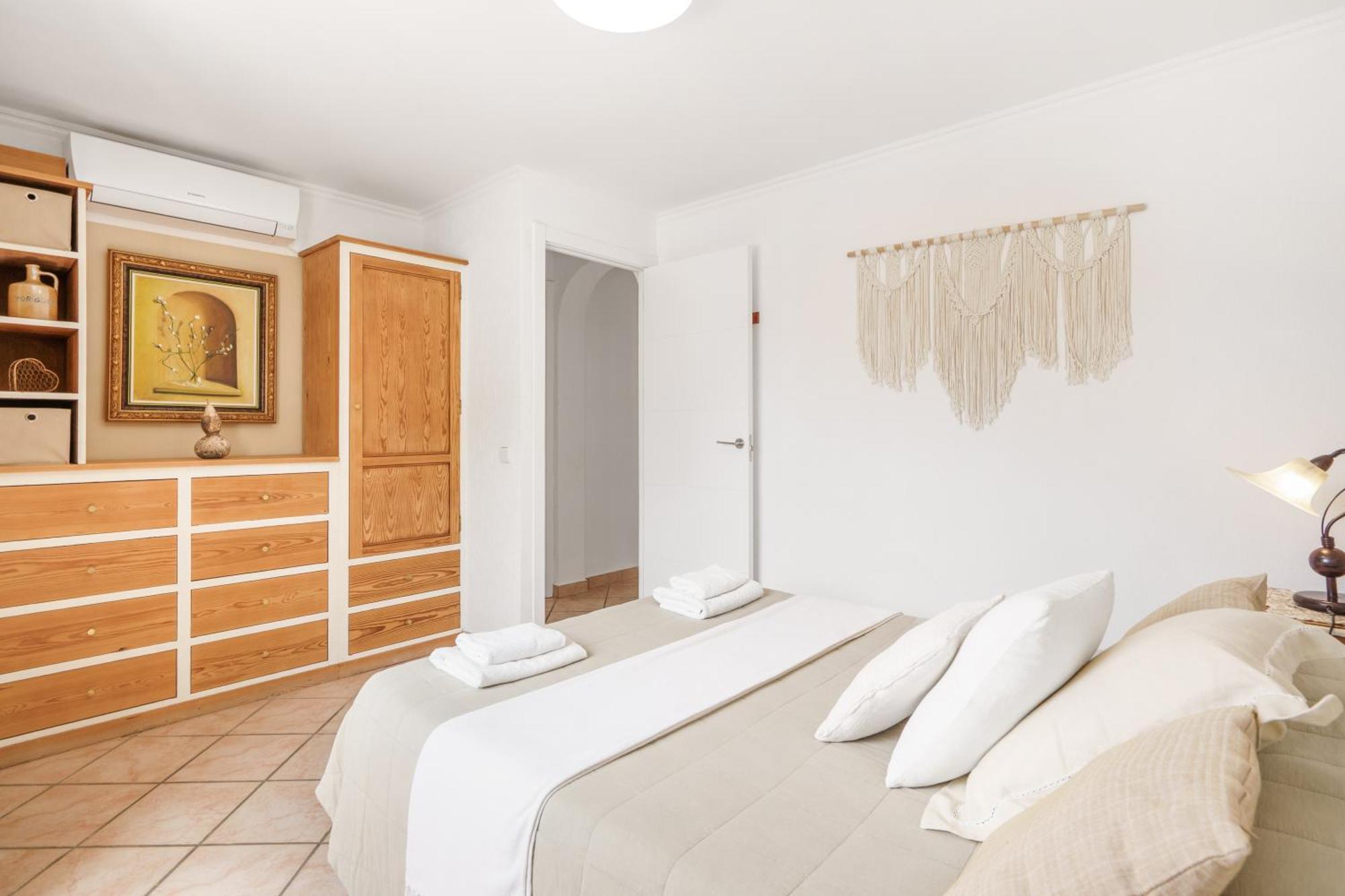 Villa Ingrid Алайор Екстериор снимка